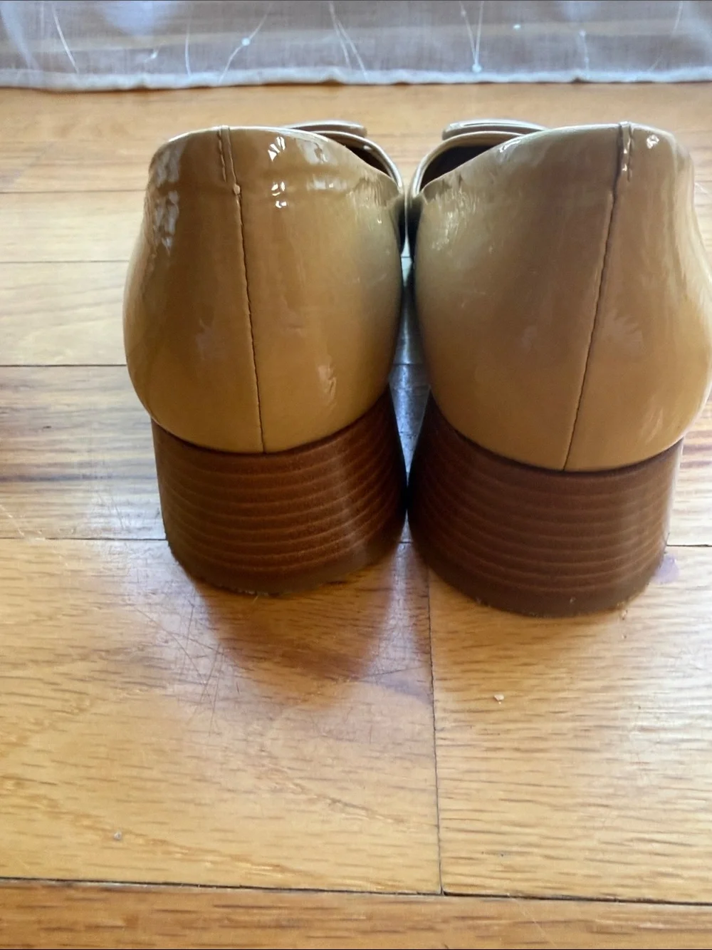 Tory Burch Camel Patent Leather Square-Toe Pump